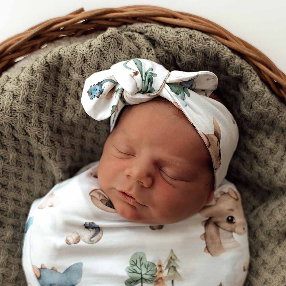 LIMITED EDITION Year of the Dragon Set - Organic Muslin Wrap, Beanie, Milestone Cards