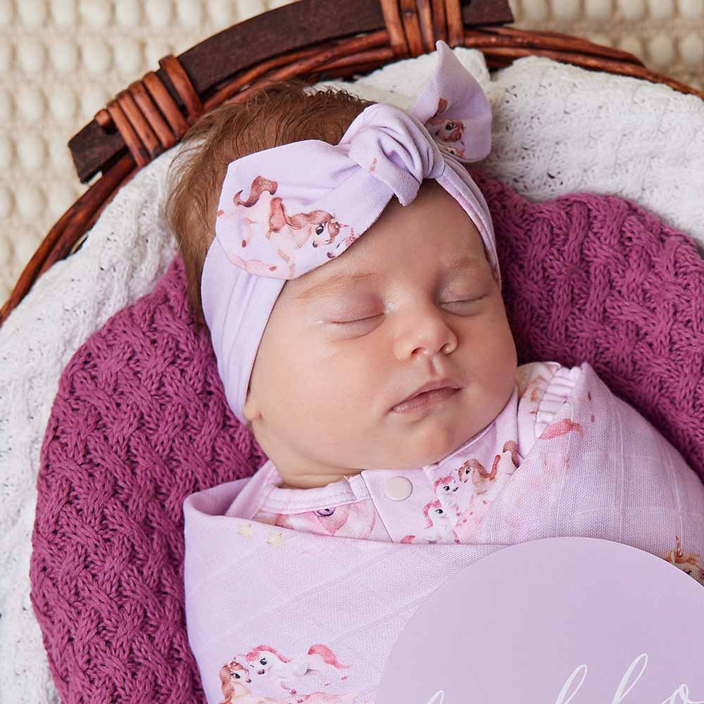 New Baby Set - Organic Muslin Wrap, Beanie/Topknot, 3-Pack Milestone Cards