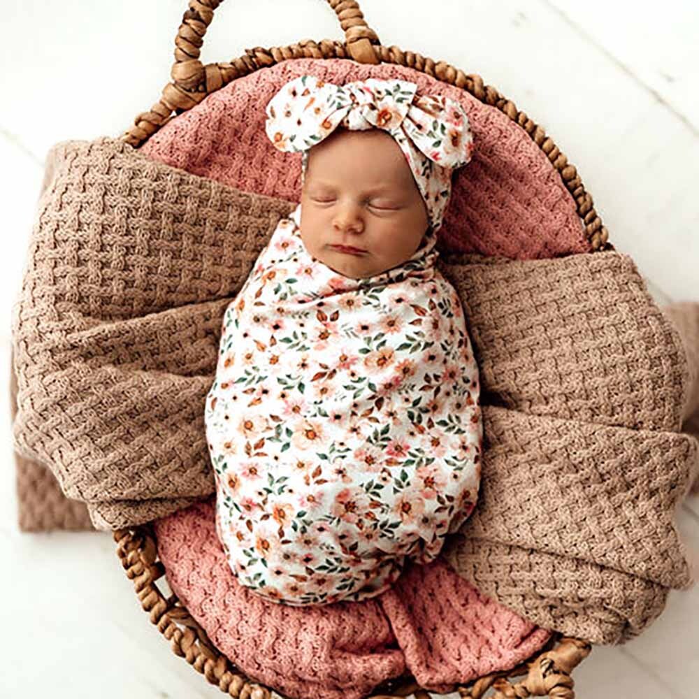 Snuggle Swaddle & TopKnot set